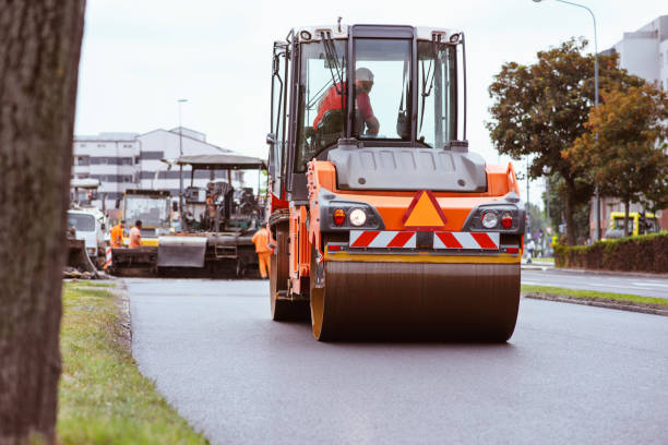 Why Choose Us For All Your Driveway Paving Needs in Milwaukee, WI?